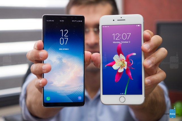 apple-iphone-8-plus-vs-samsung-galaxy-note-8-022