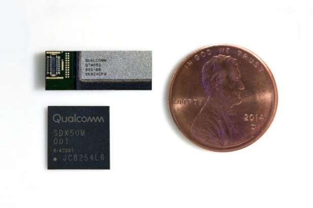 smartphones-Qualcomm-first-5G-mmWave-antenna-Smartphonegreece (1)