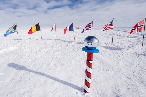 South-Pole-Smartphonegreece