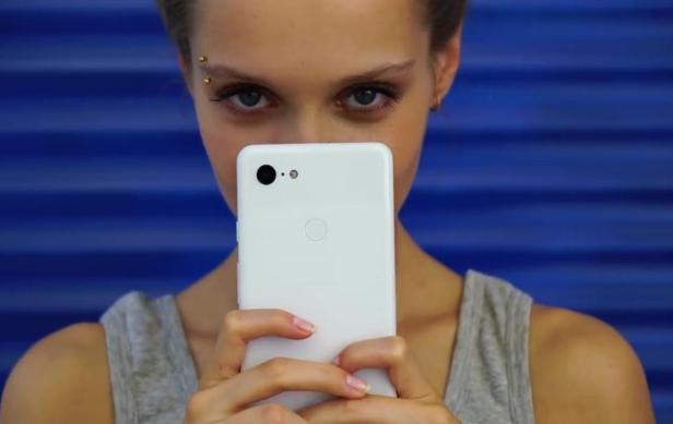 pixel-3-xl-unboxing-Smartphonegreece