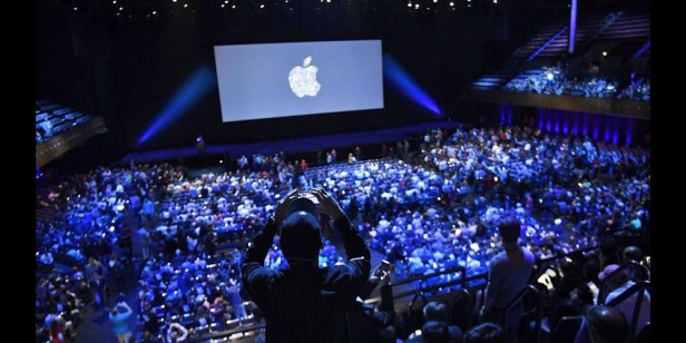 live-iphone-apple-Smartphonegreece