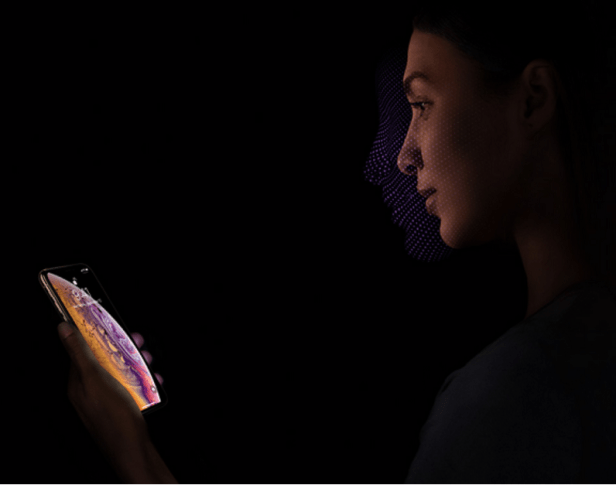 FBI-forces-suspect-to-unlock-his-Apple-iPhone-X-using-Face-ID-Smartphonegreece
