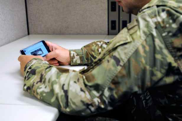 Army-internet-Smartphonegreece