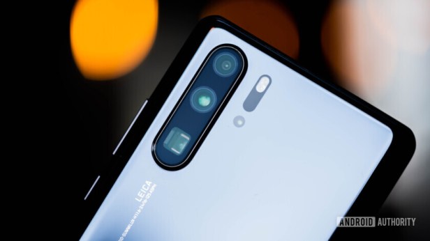 Huawei-P30-Pro-Smartphonegreece (1)