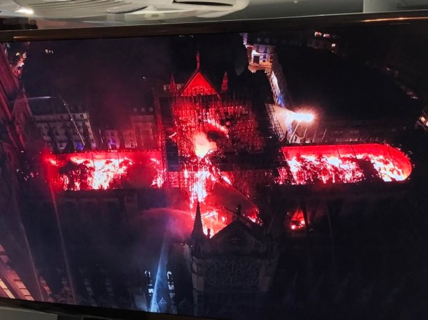drone-notre-dame-Smartphonegreece (2)