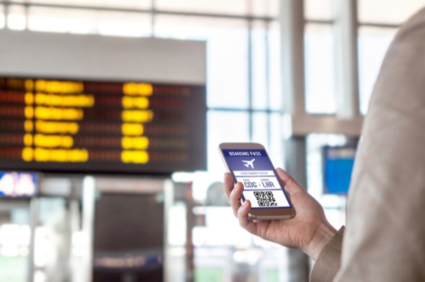 check-airport-Smartphonegreece