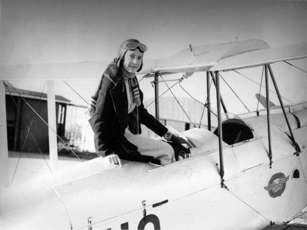 Maude ‘Lores’ Bonney Smartphonegreece.jpg