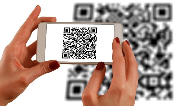 qr-codes-scan-Smartphonegreece