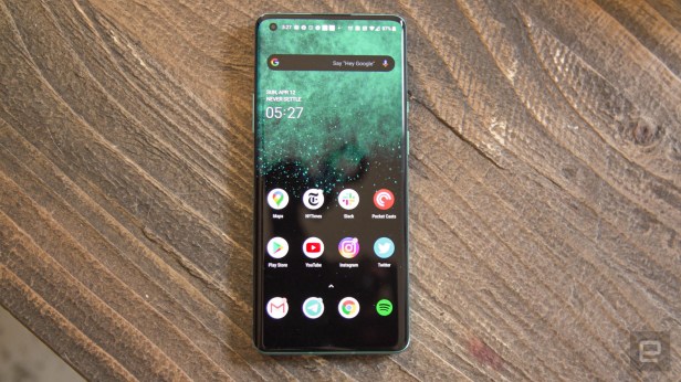 one plus 8 Smartphonegreece