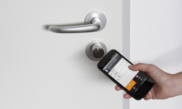 digital-key-Smartphonegreece (1)