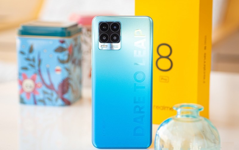 Realme 8 Pro Smartphonegreece (1)