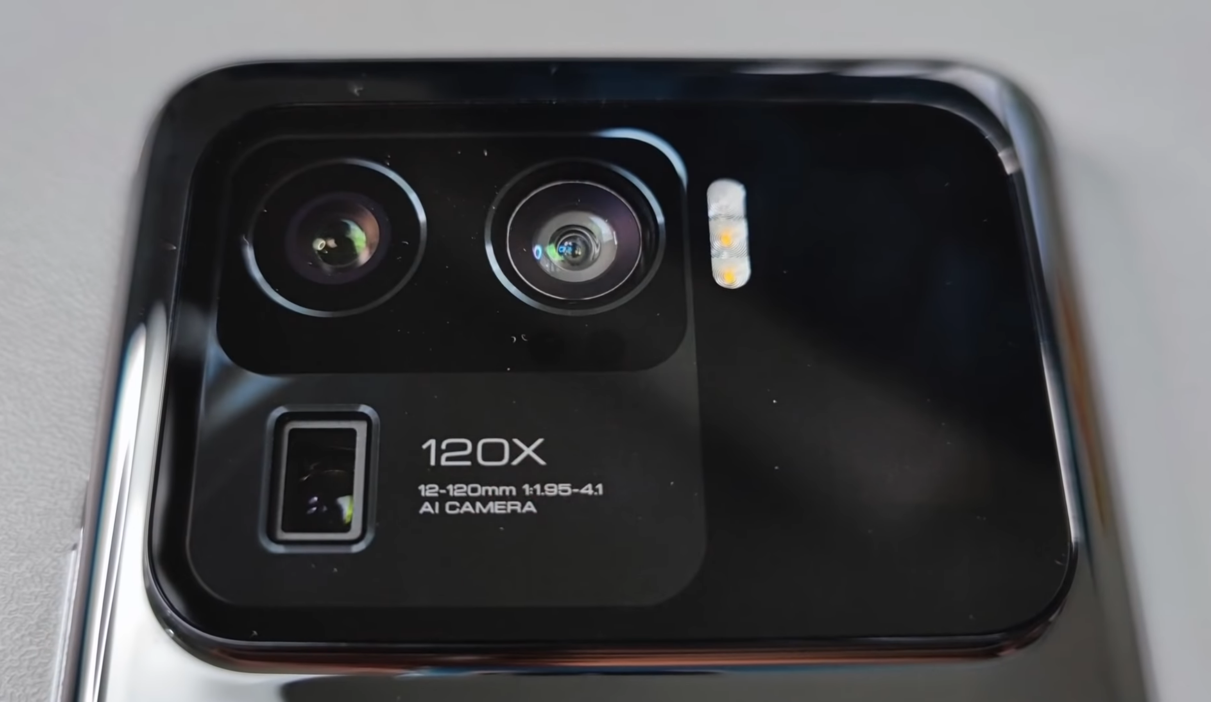 xiaomi-mi-11-ultra-camera-Smartphonegreece