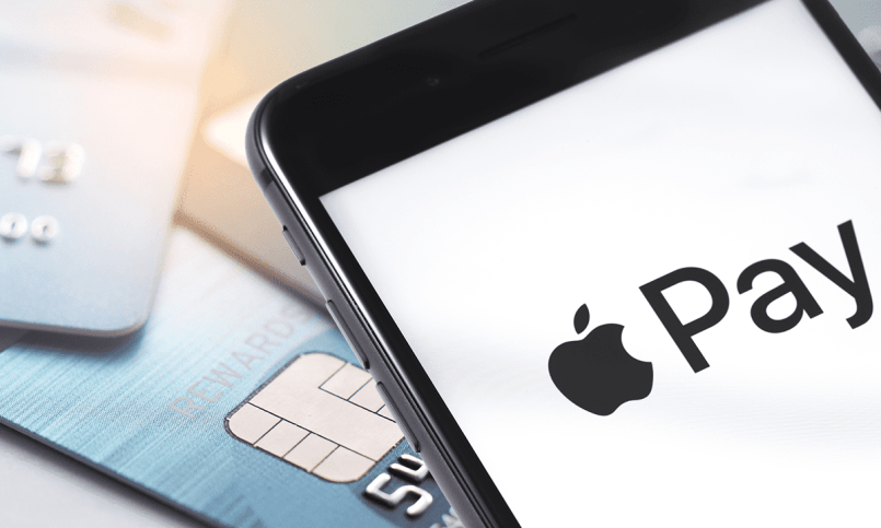 Apple-Pay-Smartphonegreece