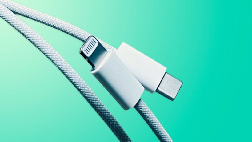 lightning-cable-Smartphonegreece
