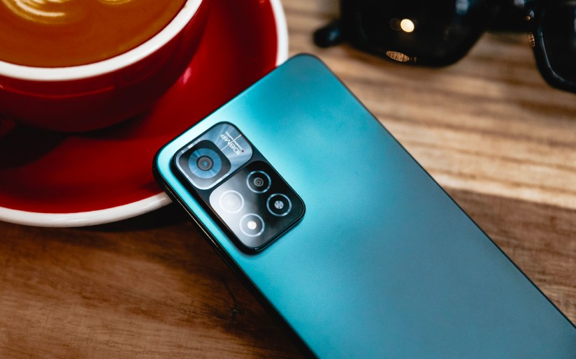 xiaomi-11-hyper-charge-Smartphonegreece