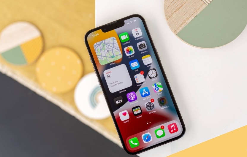 Apple-iPhonr-Smartphonegreece