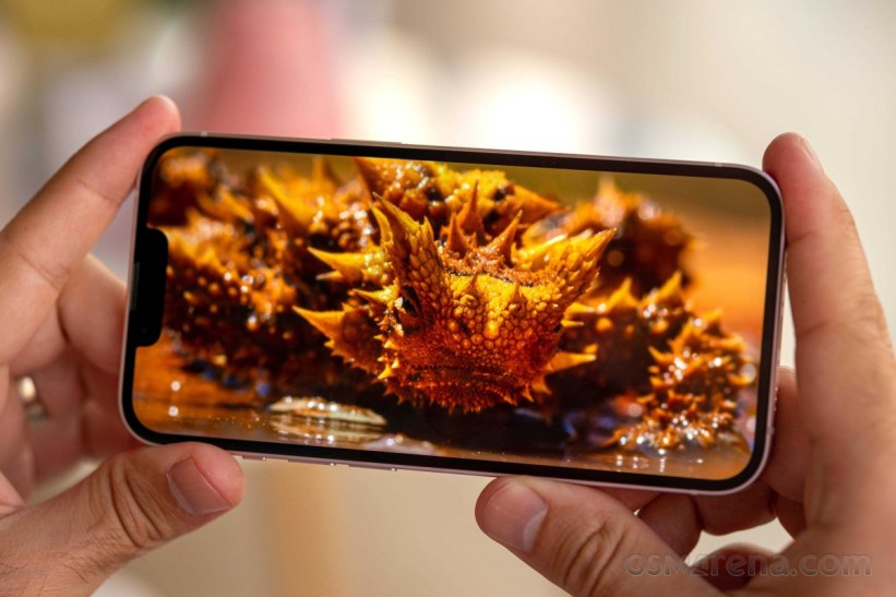 iphone-14-screen-Smartphonegreece