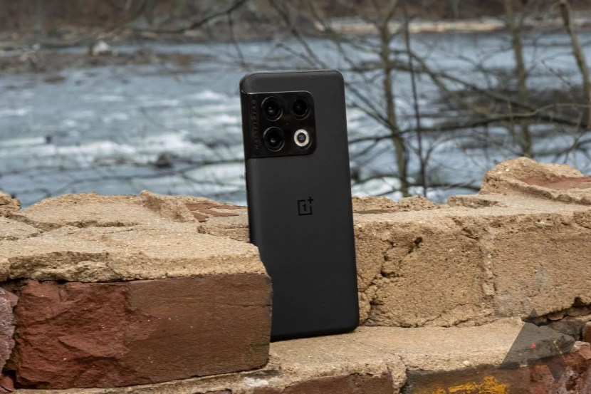 OnePlus-10-Pro-Smartphonegreece