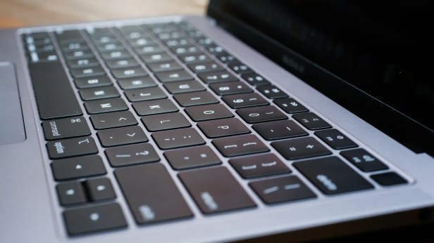 macbook-air-keyboard-Smartphonegreece