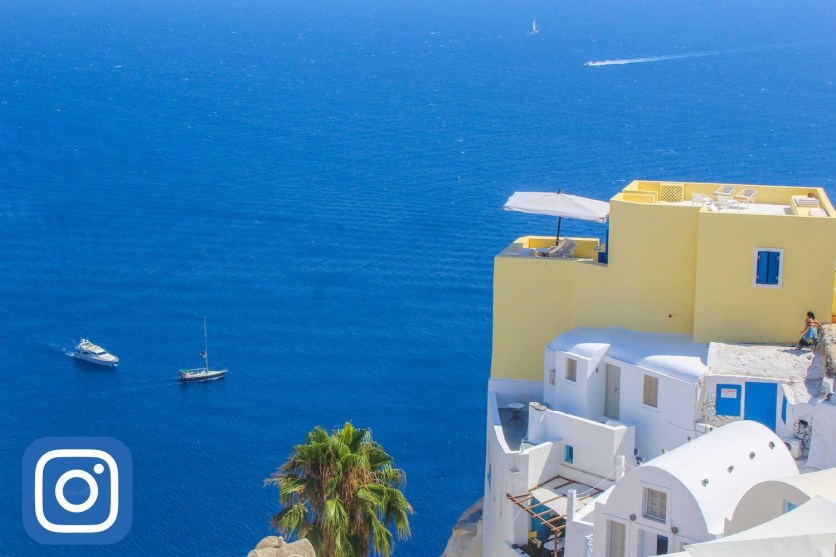 Over+20+Santorini+Instagram+Spots+to+Photograph+During+Your+Greek+Islands+Vacation