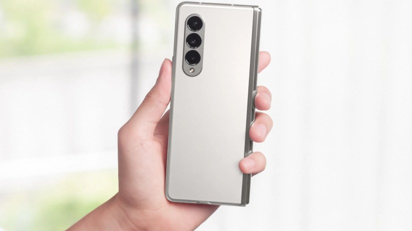 Galaxy-Z-Fold-Smartphonegreece