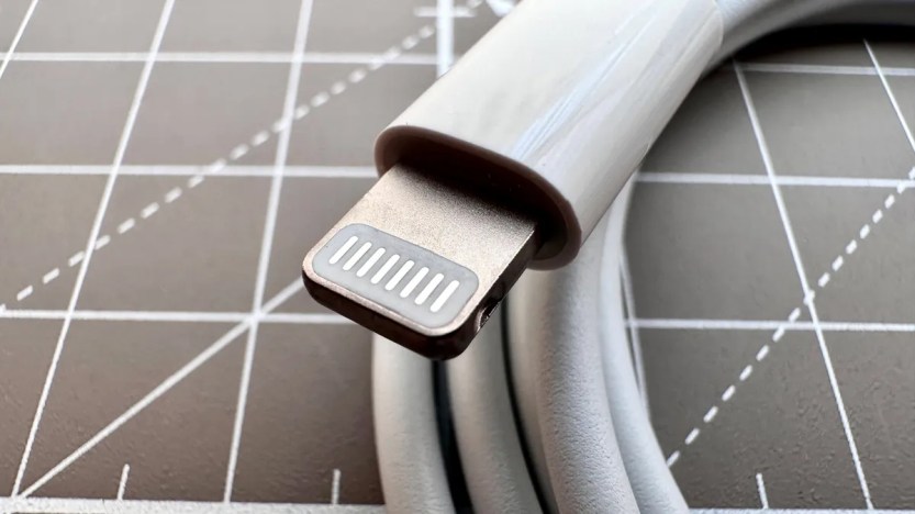 lightning-Smartphonegreece