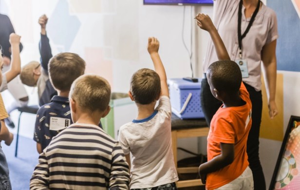 teachers-work-Smartphonegreece