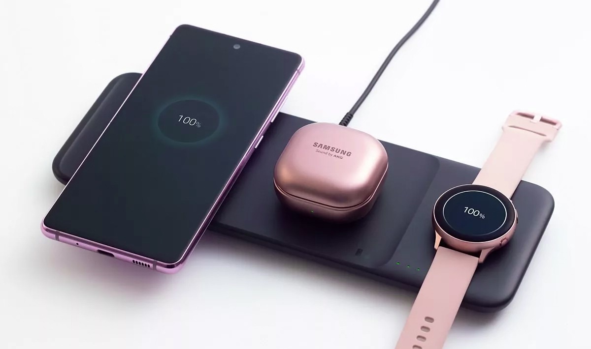 SAMSUNG-Wireless-Charger-Smartphonegreece