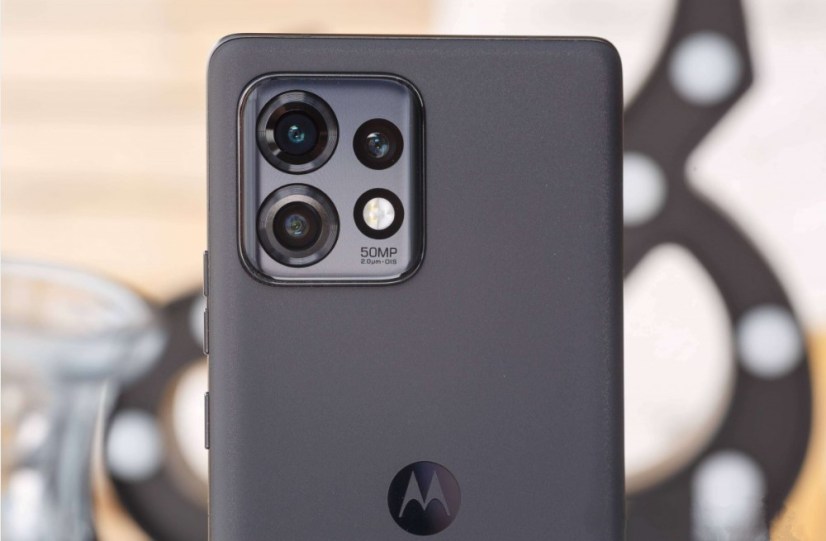 motorola-edge-40-pro-Smartphonegreece.-1
