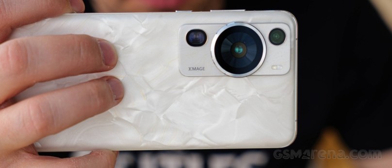 P-60-Pro-Smartphonegreece